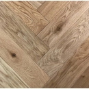 Dąb Eco (Design Experience – jodełka klasyczna) Olejowosk, Szczotkowanie, Fazowanie V4 Wymiary: 500x100x10,5/2,5(+/-0,5) mm