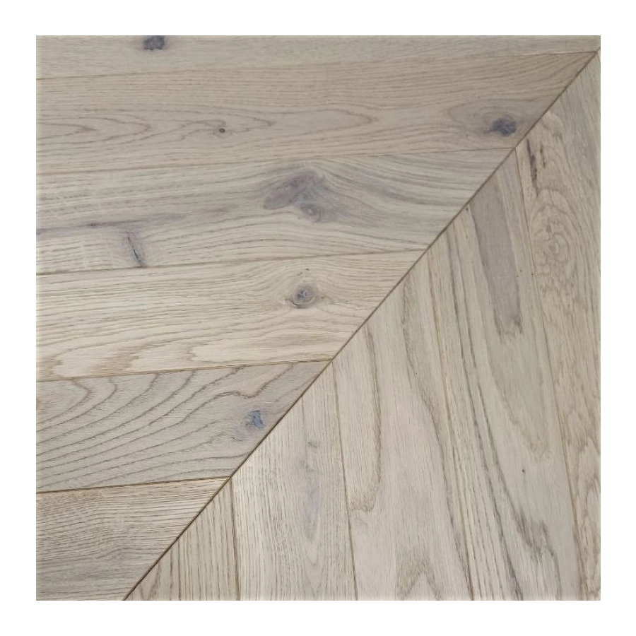 Dąb Bero (Chevron – jodełka francuska) Olejowosk, Szczotkowanie, Fazowanie V4 Wymiary: 405x65x10,5/2,5(+/-0,5) mm